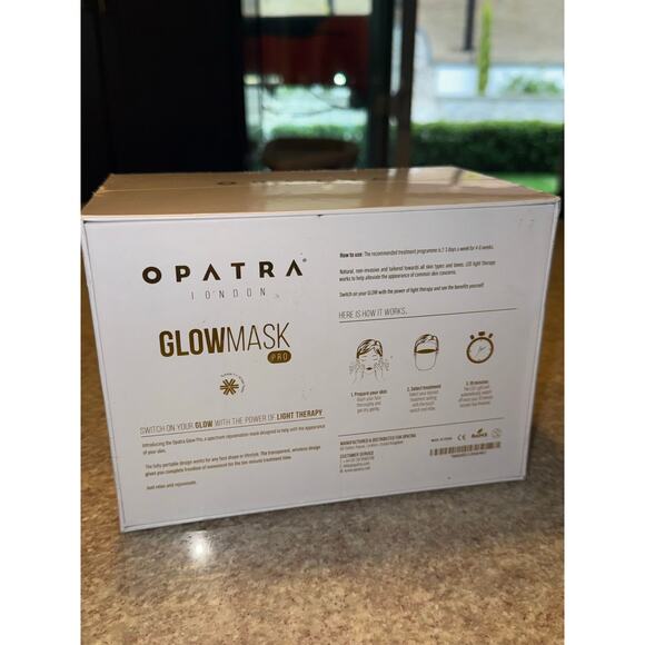NEW SEALED OPATRA LONDON GLOW MASK PRO W/ LED LIGHT THERAPY - Picture 4 of 4
